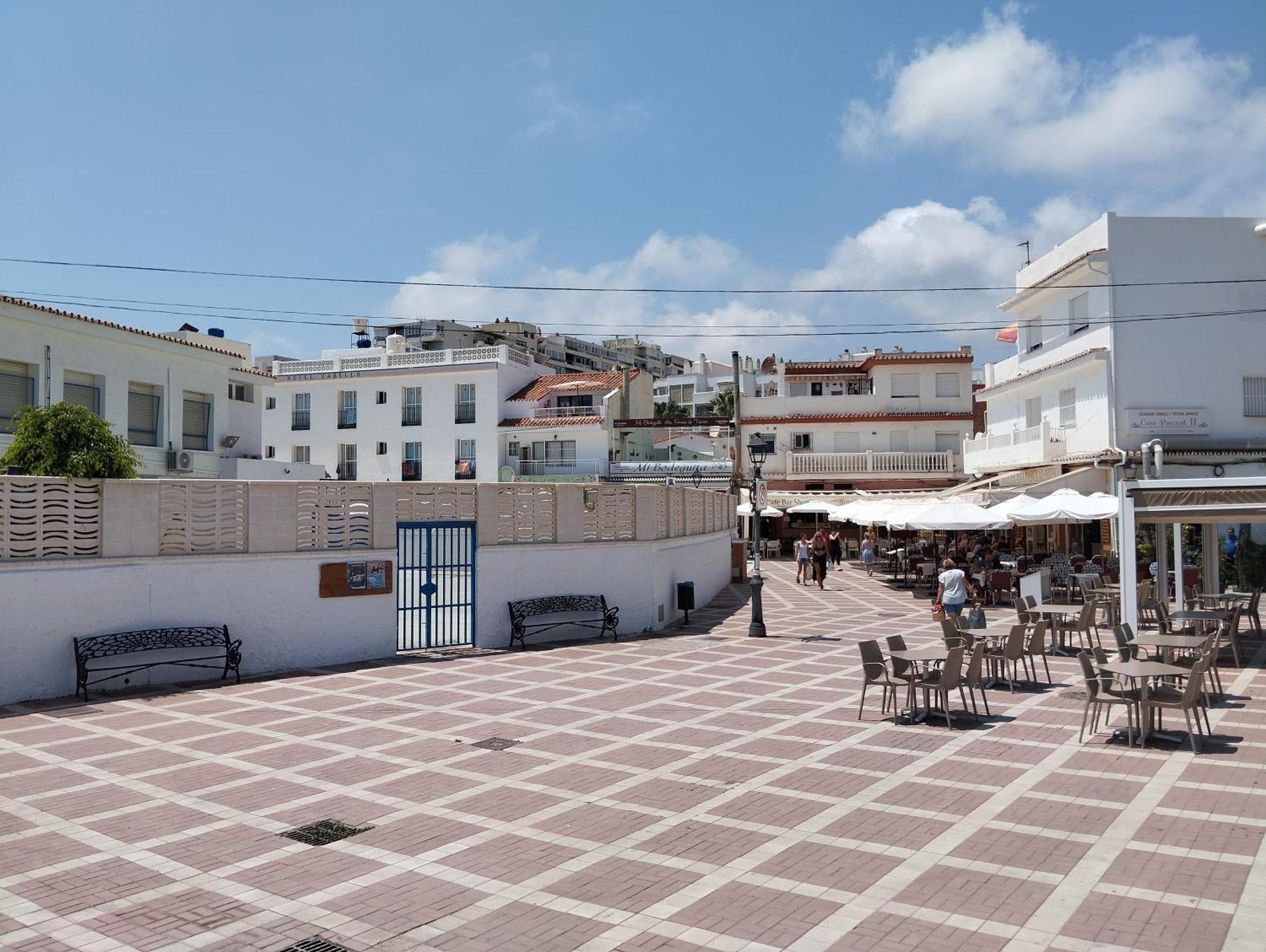 Apartamento Lidia Planta 1, La Carihuela 1ª Linea Playa, Vistas Mar, 1 Dormitorio, 52 M2, 1-3 Huesped, Amplio Balcon, Wifi Torremolinos Eksteriør billede